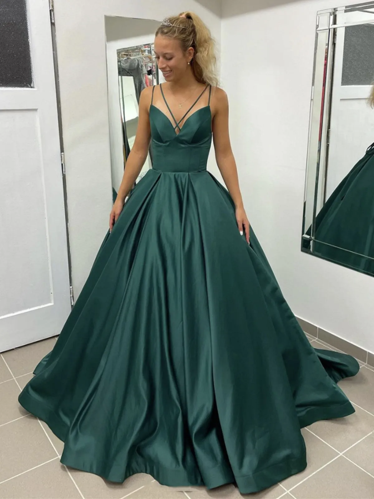 A Line V Neck Open Back Green Long Prom Dresses, Open Back Green Formal Graduation Evening Dresses