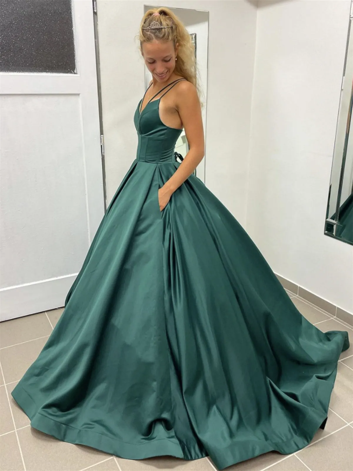 A Line V Neck Open Back Green Long Prom Dresses, Open Back Green Formal Graduation Evening Dresses