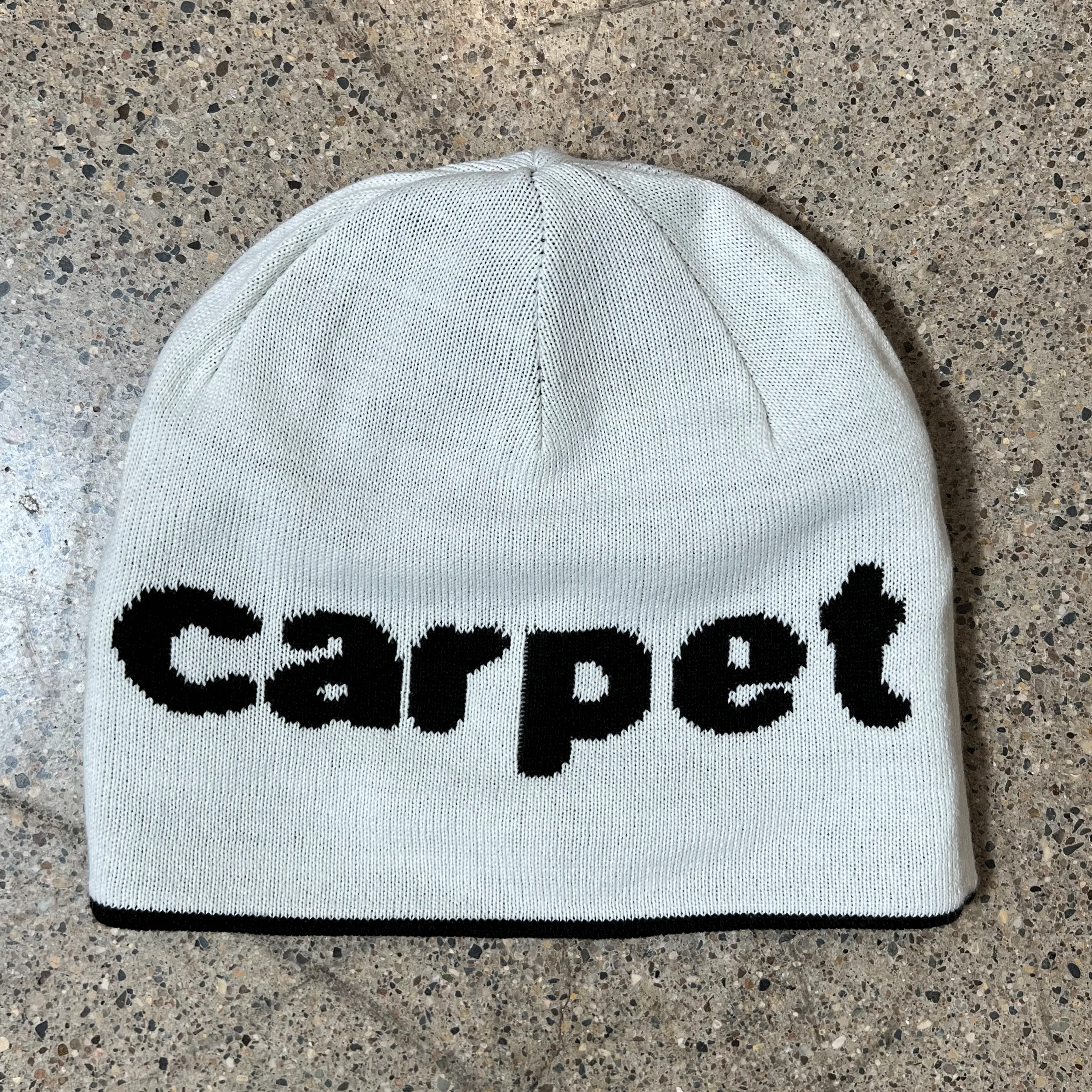 CARPET REVERSIBLE BEANIE