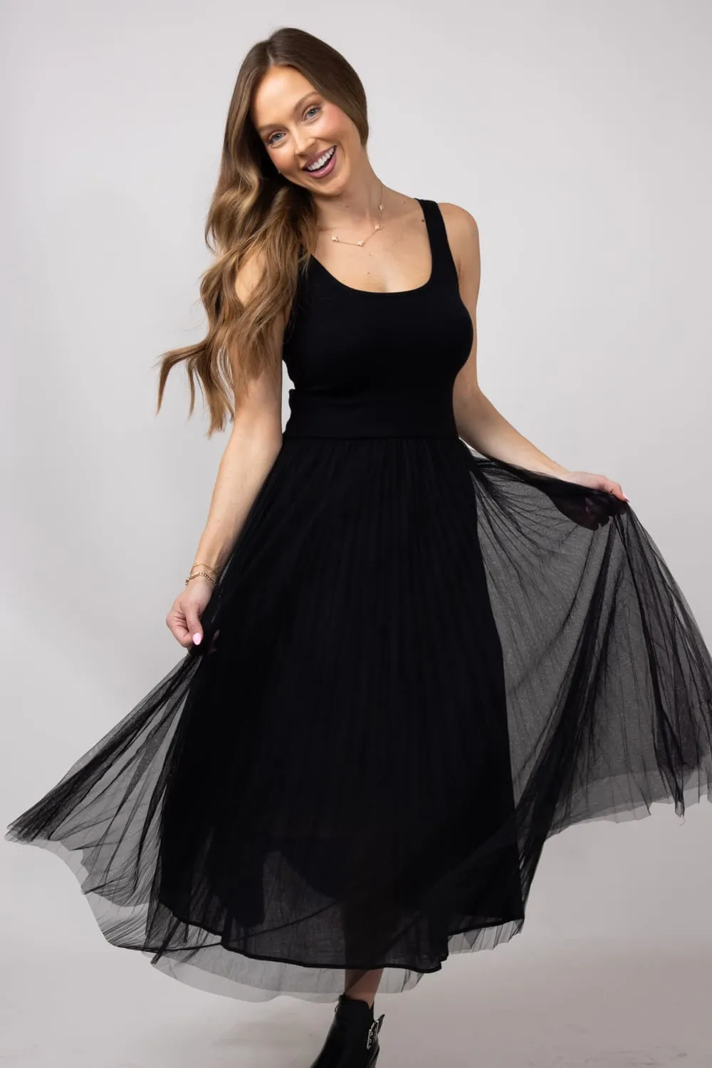 Elan Mixed Media Tulle Midi Dress for Women in Black | TUK50055-BLK