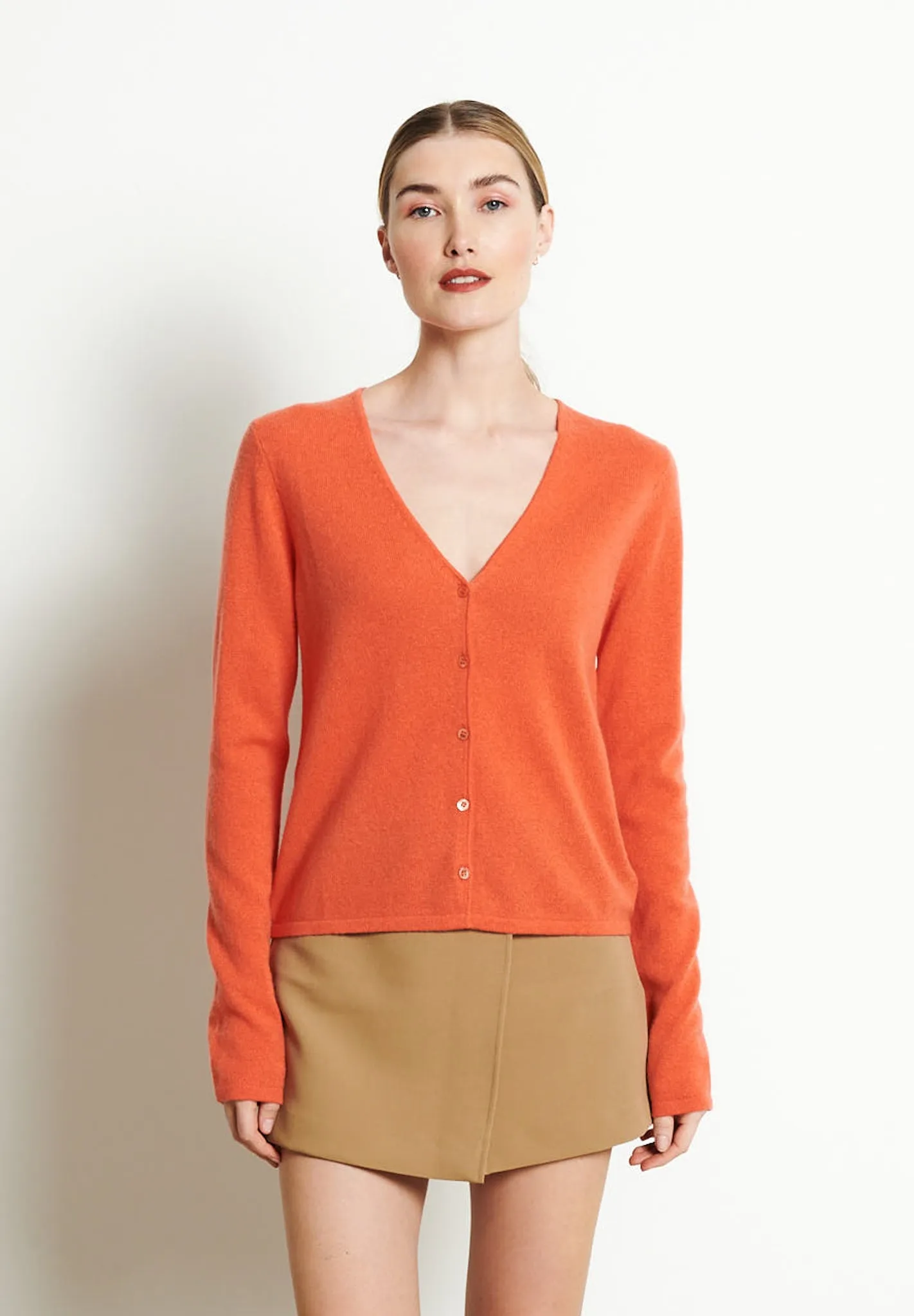 LILLY 7 Cardigan col V en cachemire cintré mandarine