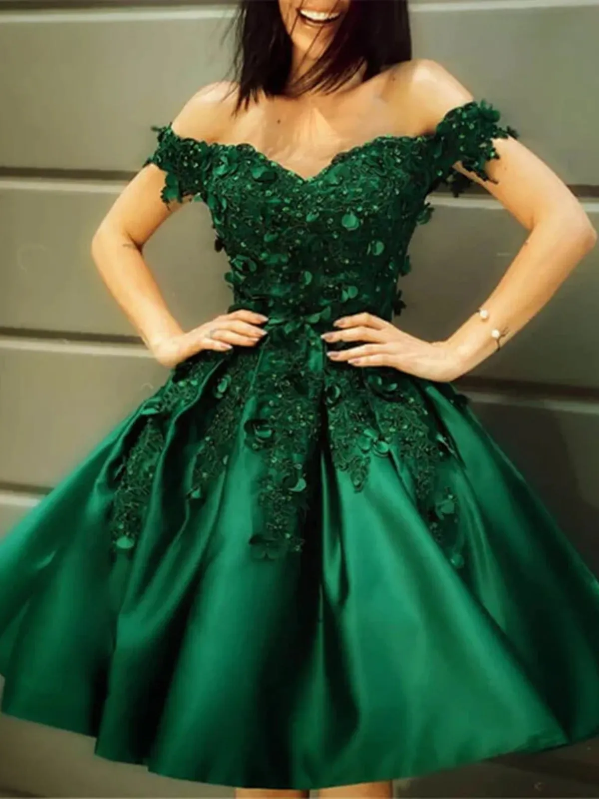 Off Shoulder Beaded Green Lace Short Prom Dresses, Green Lace Homecoming Dresses, Beaded Green Formal Evening Dresses