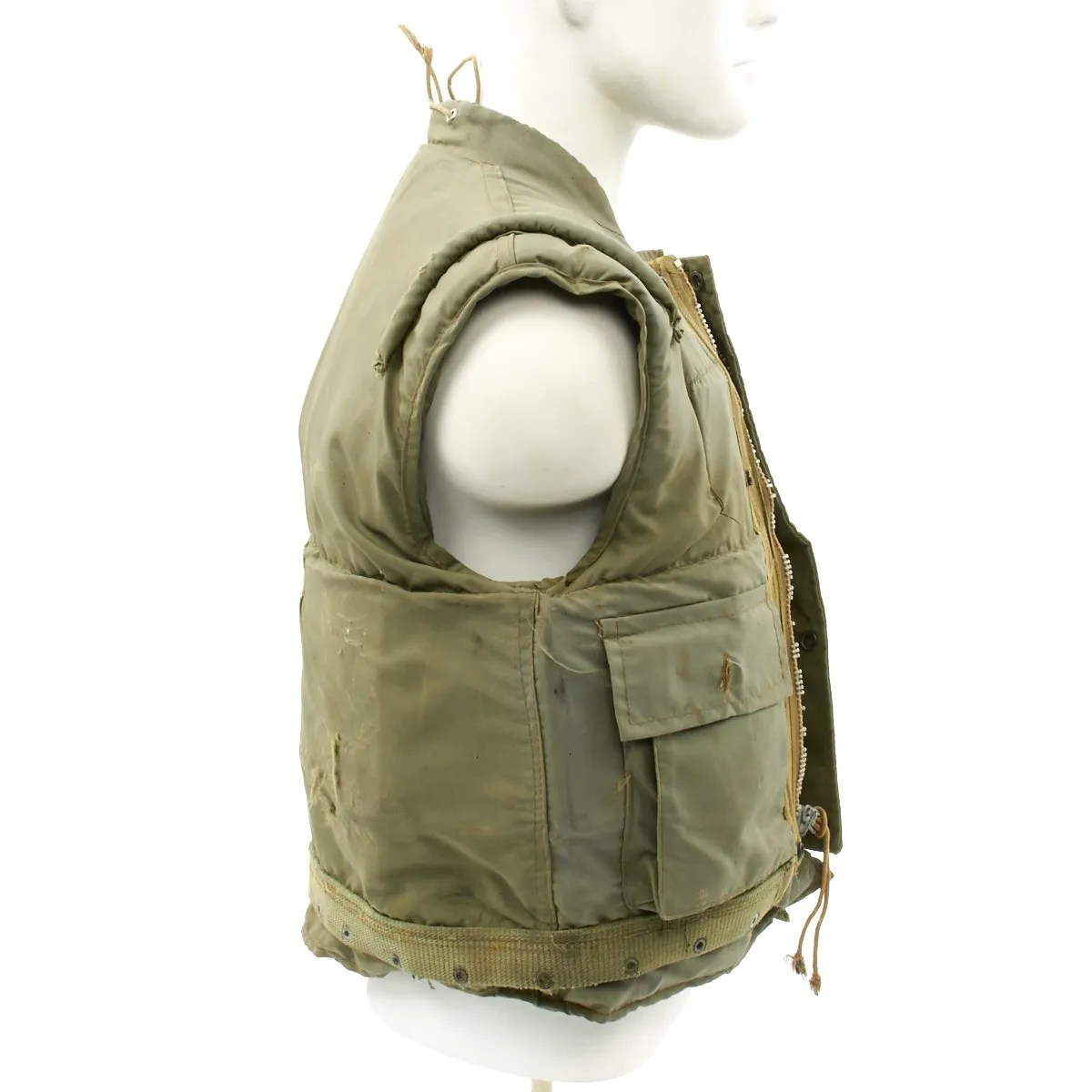 Original U.S. Vietnam War U.S.M.C. M-1955 Flak Body Armor Vest