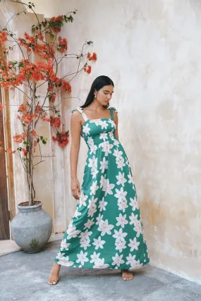 Remi Dress in Nā'ū in Mauka