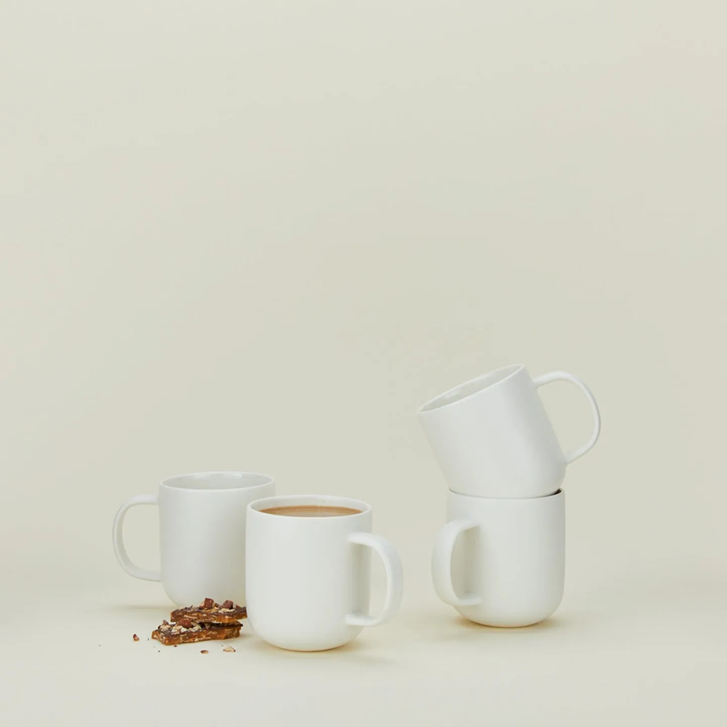 Simple Porcelain Mug, Set of 4