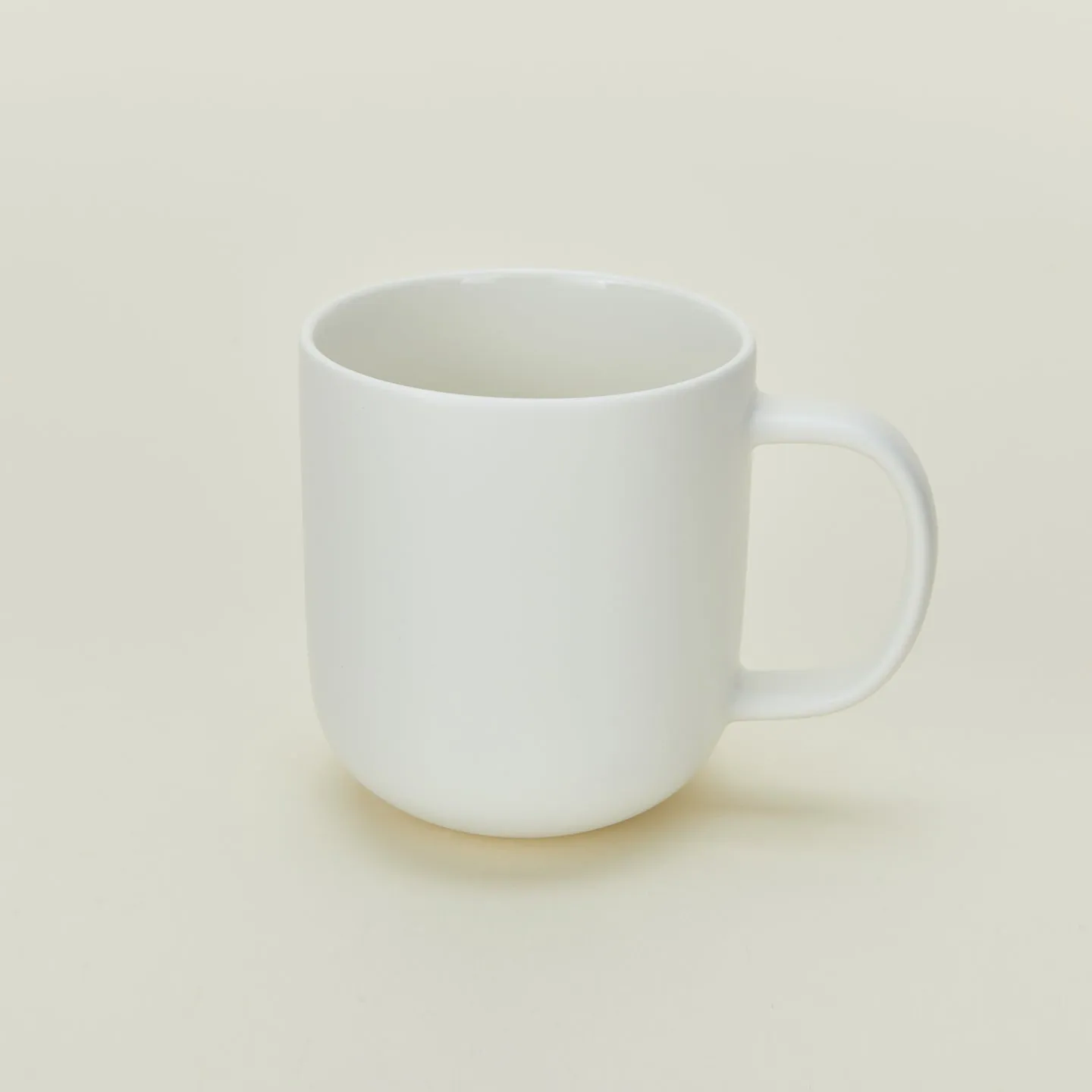 Simple Porcelain Mug, Set of 4