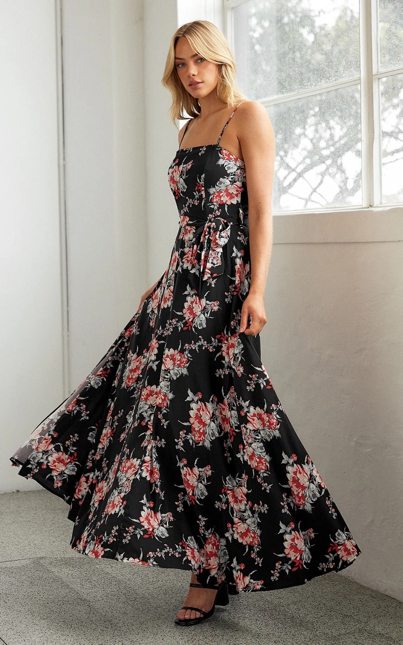 Tamra Maxi Dress - Black Floral