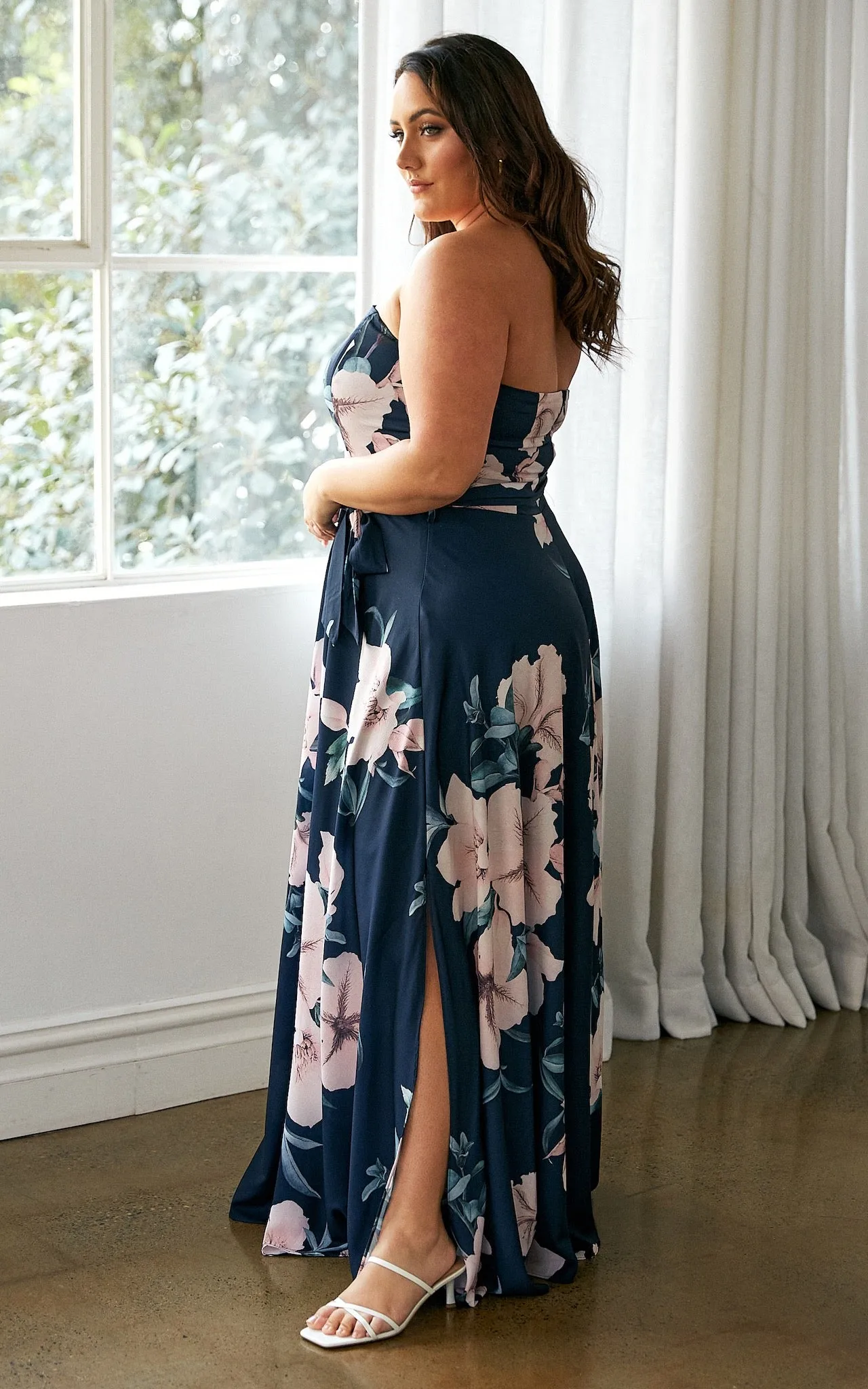 Tamra Maxi Dress - Navy Floral