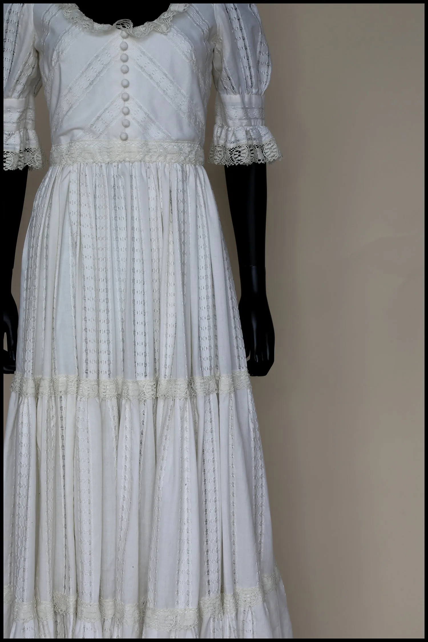 Vintage 1970s Ivory Cream Cotton Lace Maxi Dress