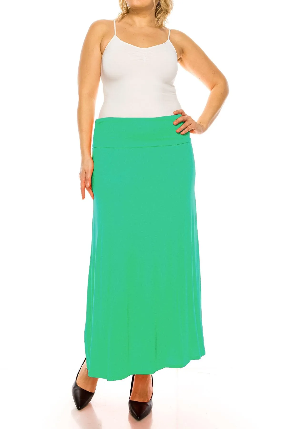 Women's Plus Size Casual Solid High Waisted A -line Maxi Skirt with an elastic Waistband