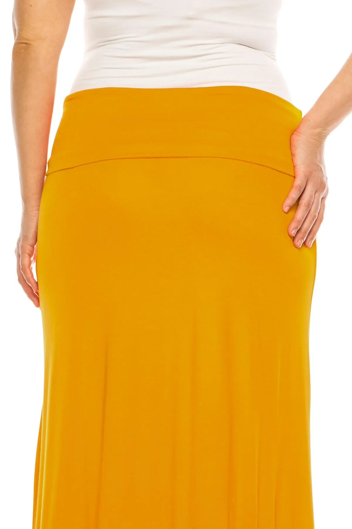 Women's Plus Size Casual Solid High Waisted A -line Maxi Skirt with an elastic Waistband